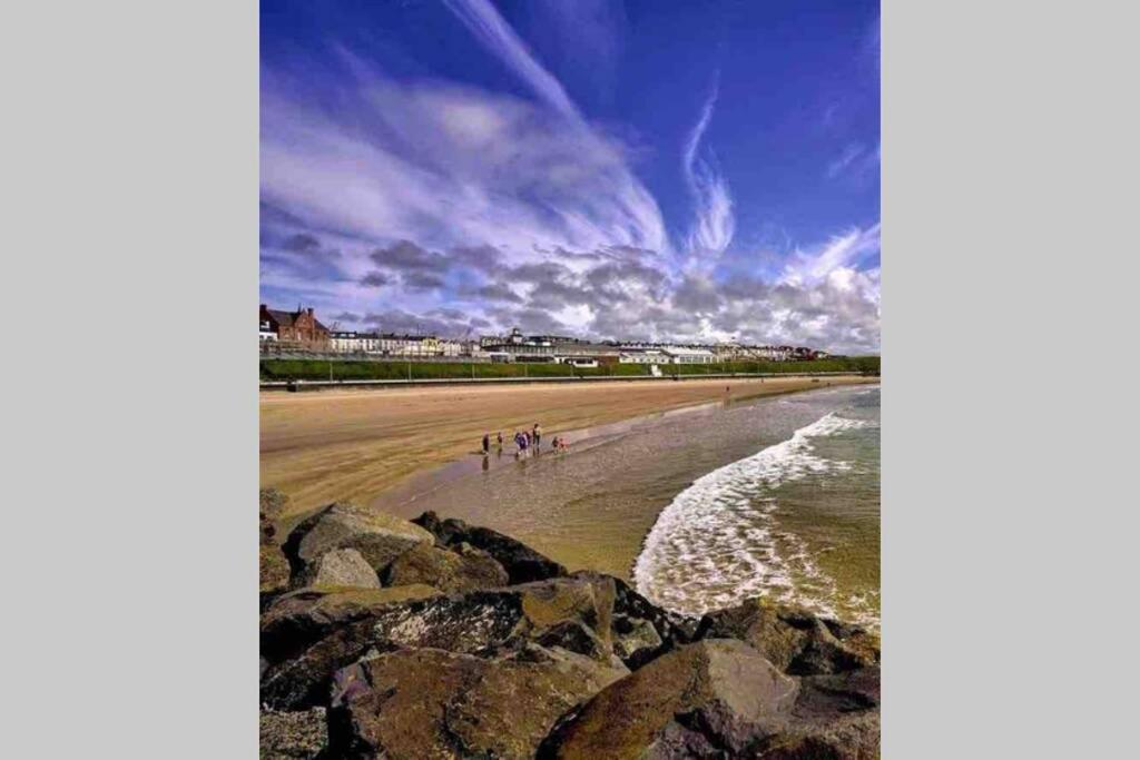 The Loft , Portrush Apartment Exterior photo